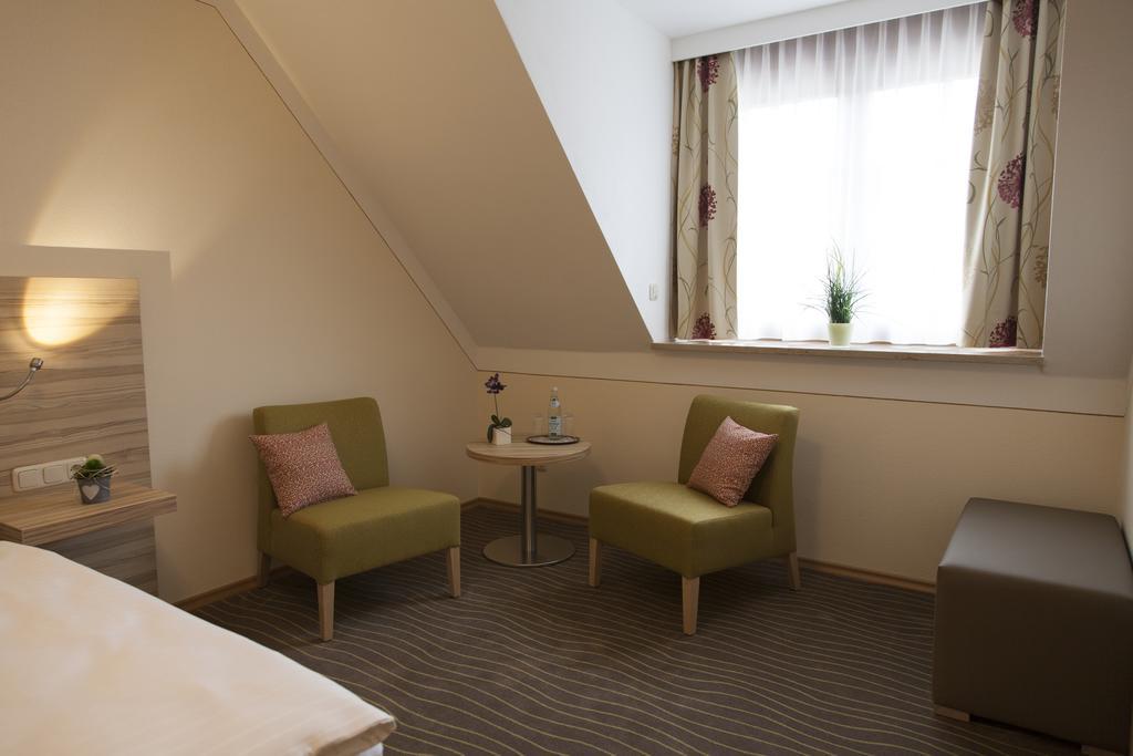 Hotel Strasshof Pfaffenhofen an der Ilm Habitación foto